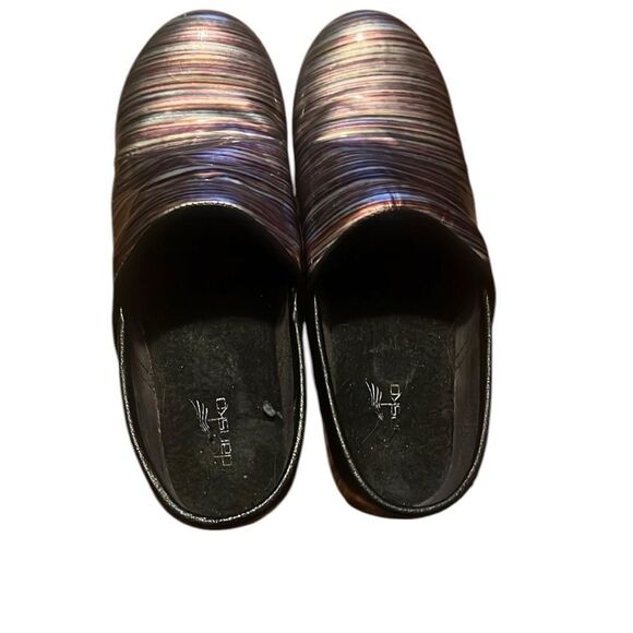 Dansko Striped Slip-On Shoes 39 - Picture 2 of 6